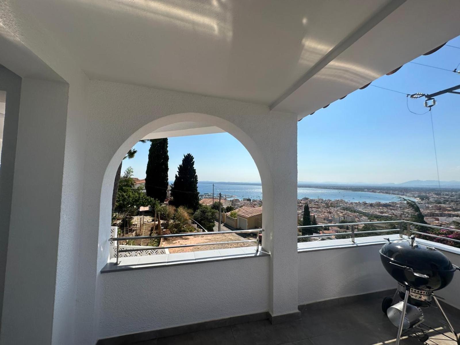 Casa Con Piscina Y Vistas Al Mar A Pies De Montana Ferienhaus Roses